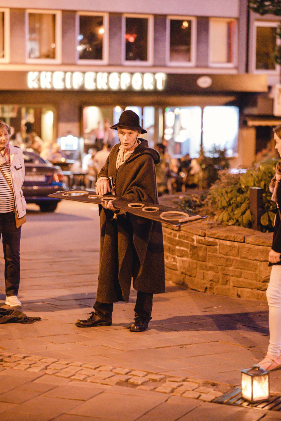 Ein 1,5 stündiger Rundgang mit Nachtwächter Balthasar durch Siegens Altstadt