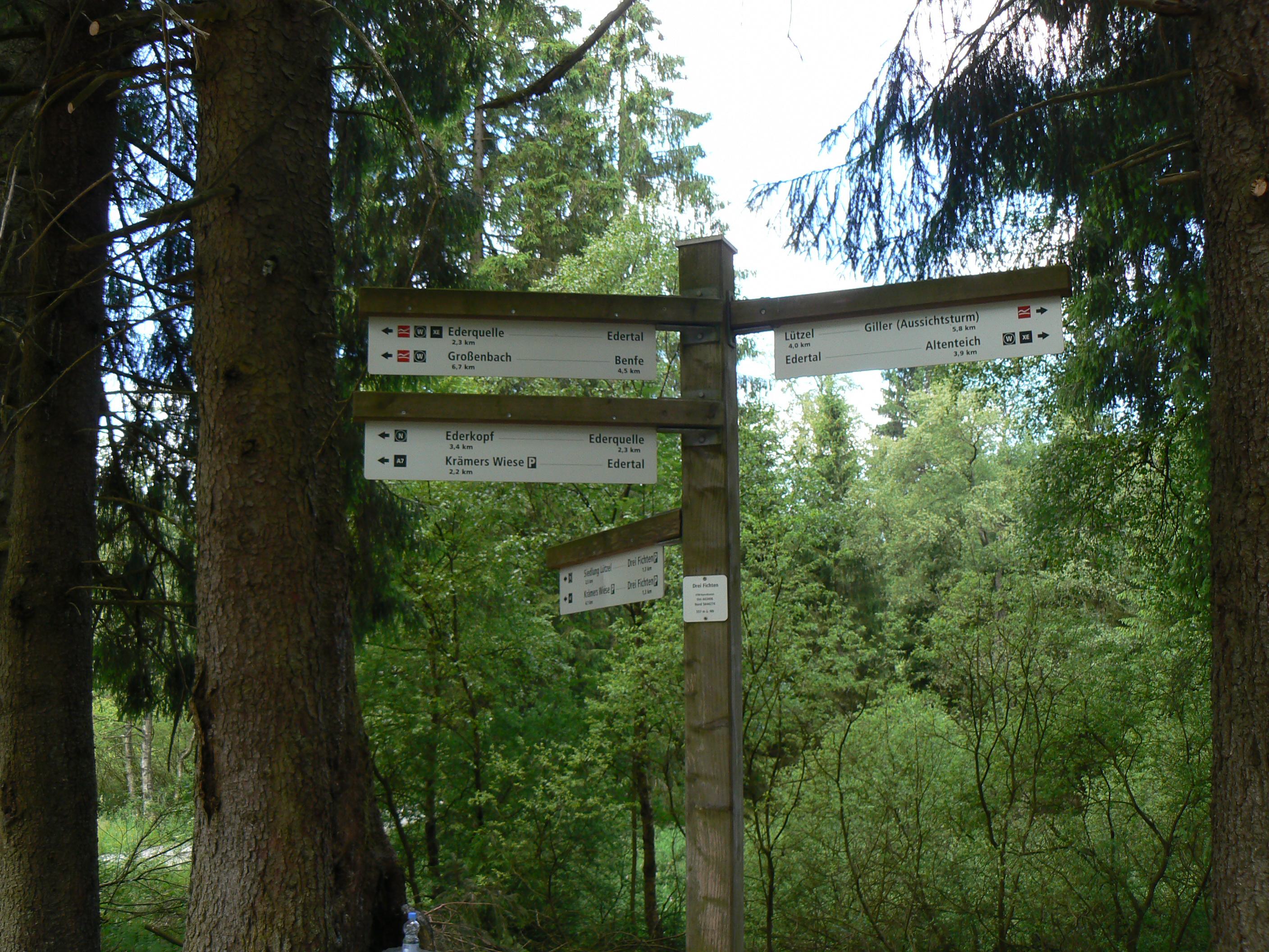 Eine Wanderung im und um Waldland Hohenroth