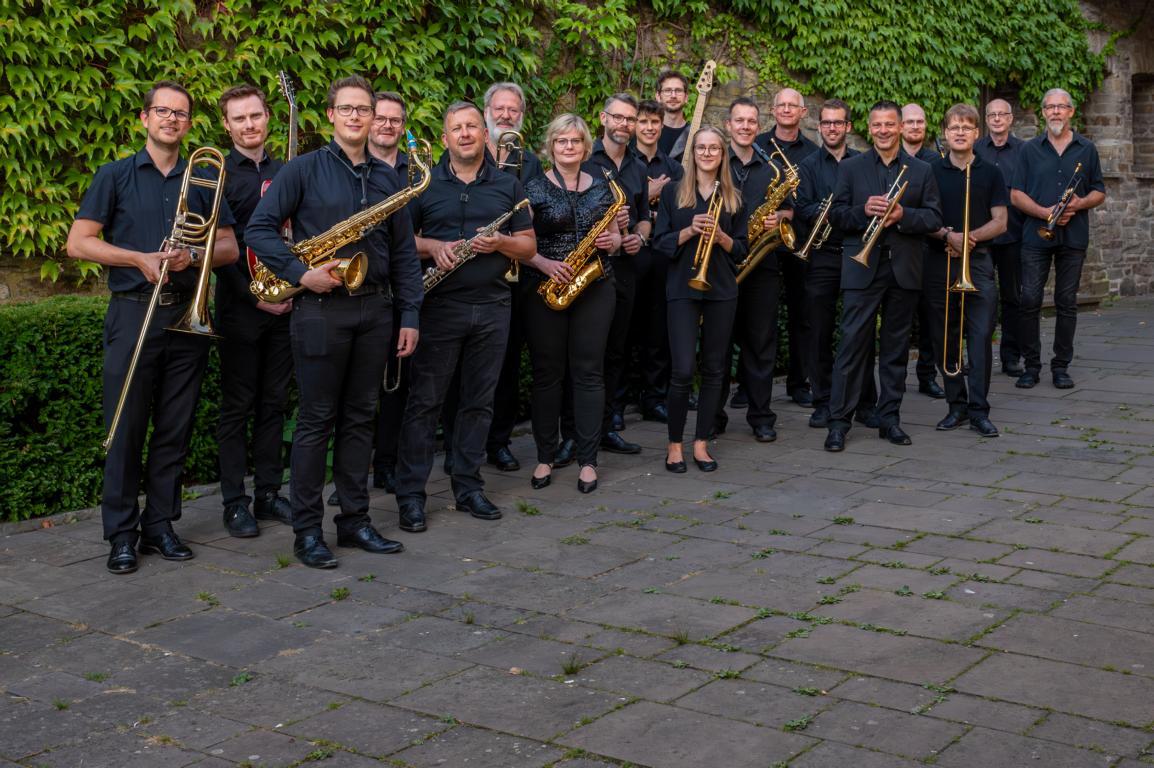 Up Jumped Spring - mit frischer Bigband-Kraft ins neue Jahr!