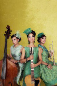 Falsche Wimpern - echte Musik