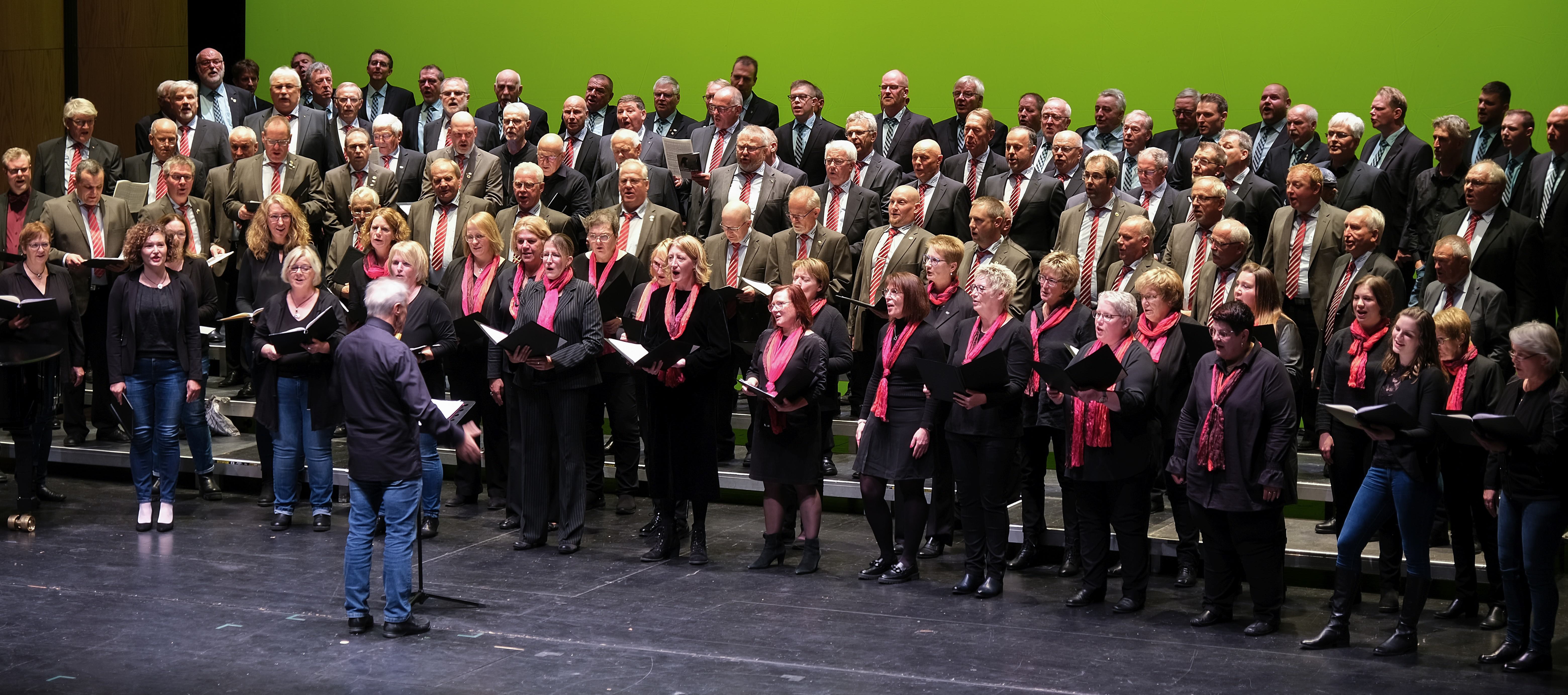 Ein Stimmgewaltiges Erlebnis der Meisterchöre aus dem Siegerland